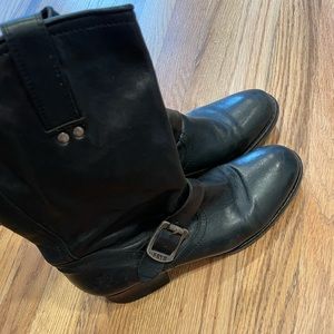 Frye Veronica Short Boot